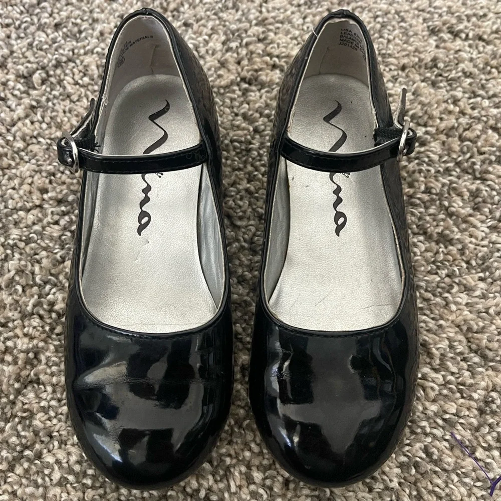 Toddler Girl’s Nina Seeley Black Patent Mary Jane Shoes Size 8.5